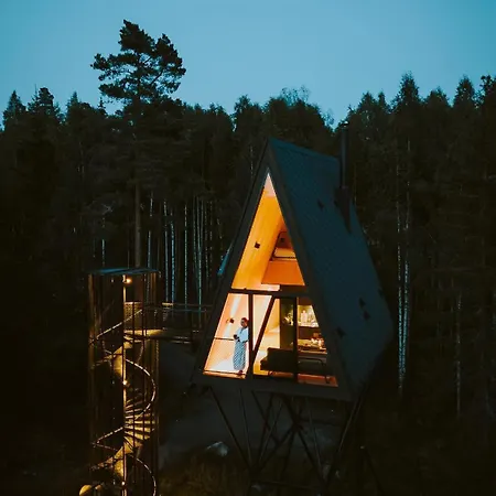 Pan Treetop Alojamento de Turismo Selvagem Asnes