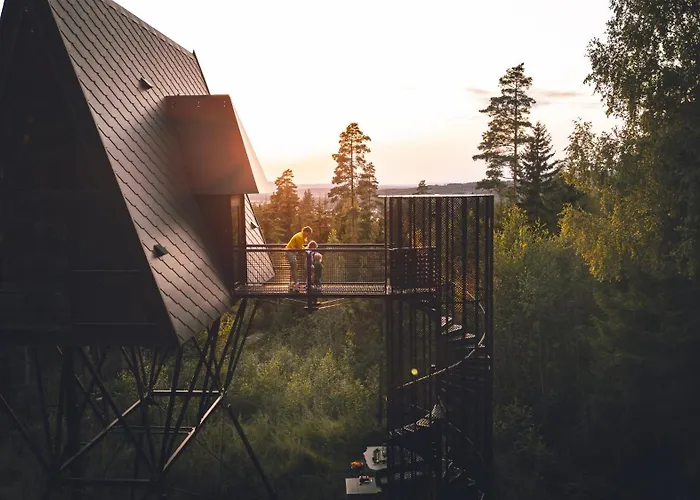 Pan Treetop *