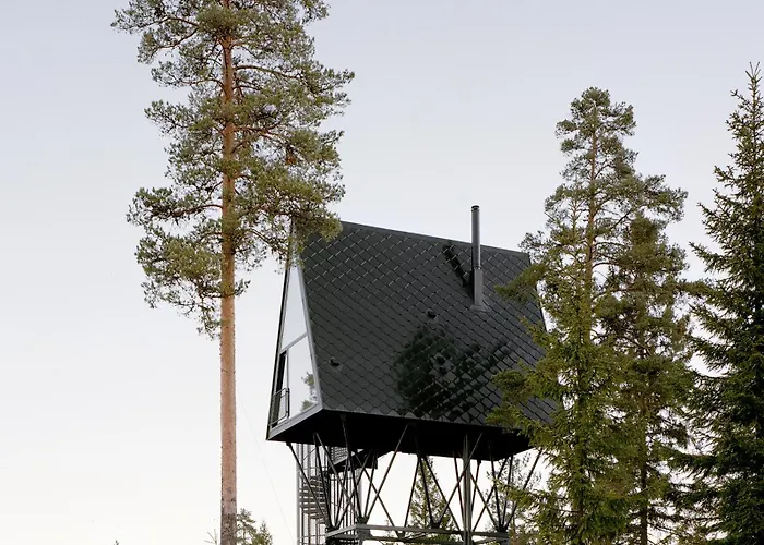 Pan Treetop Jaktstuga