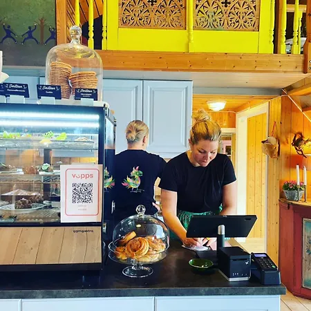 Pan Treetop Деревянный коттедж