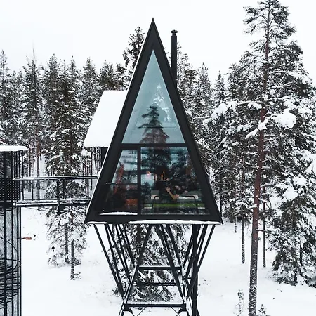 Pan Treetop Деревянный коттедж *